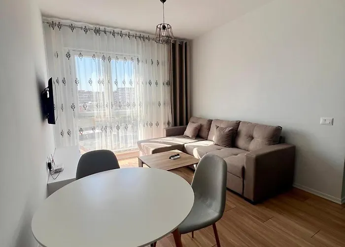 Apartment Urban Oasis Near Center *